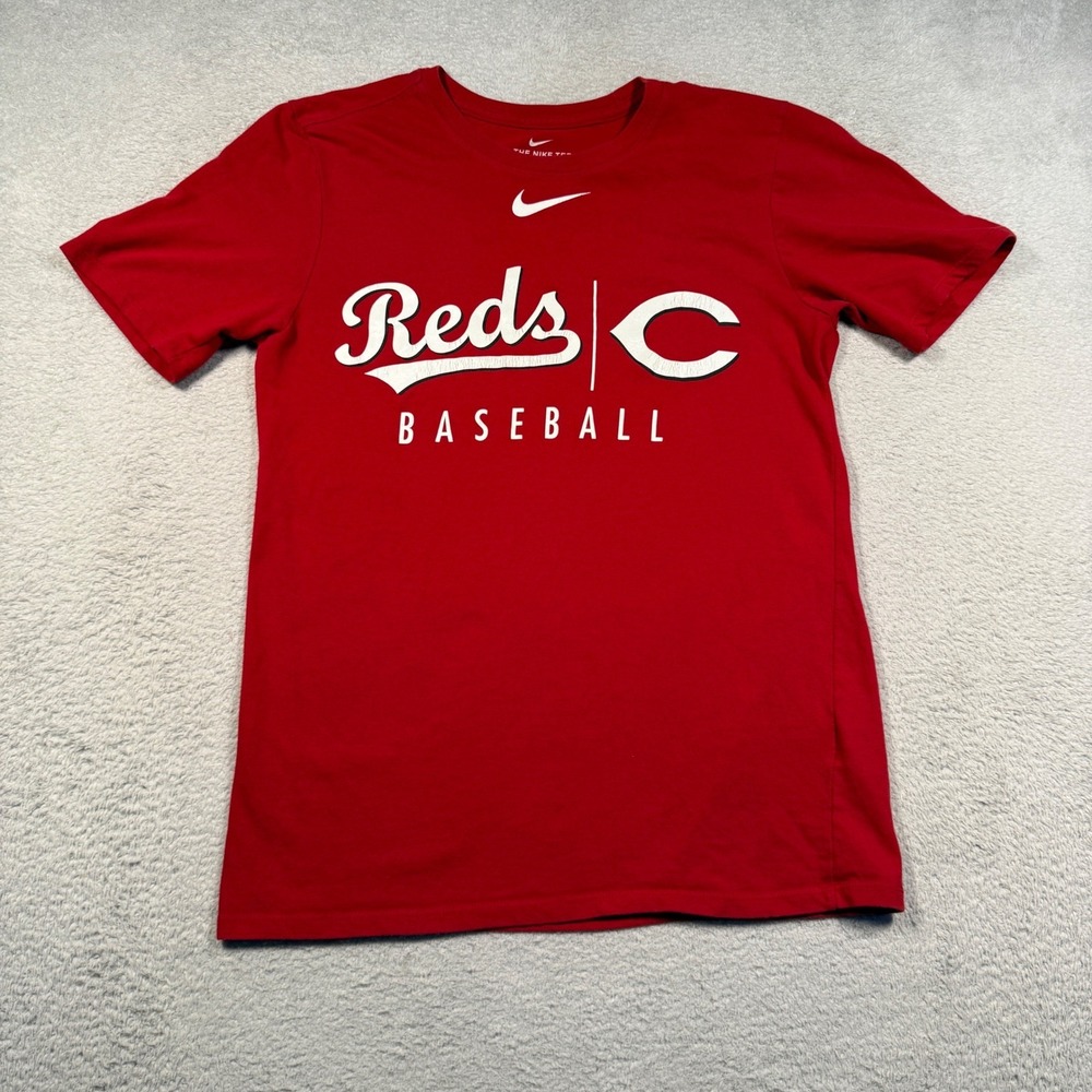 Nike T-Shirt Mens Small Red Cincinnati‎ Reds Baseball Graphic Athletic Dri-FIT